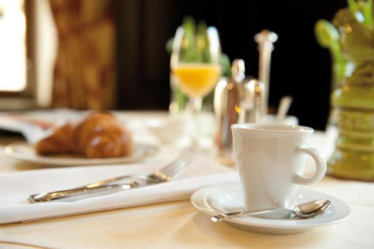 Alte Post Hotel Линдау Екстериор снимка